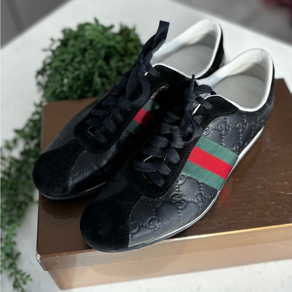 SOLD! Gucci Black Leather Sneakers with Red and Green sherry line